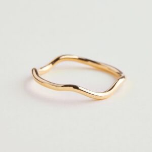 טבעת מפותלת חלקה דקה