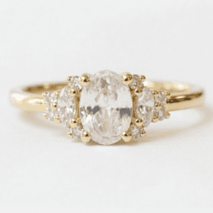 טבעת פרח יהלום אובל